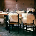 Le Lion Rouge Chalet