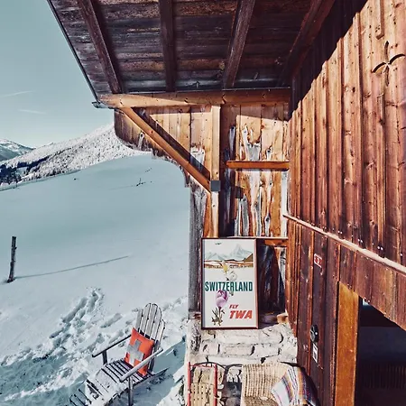 Le Lion Rouge * Rougemont