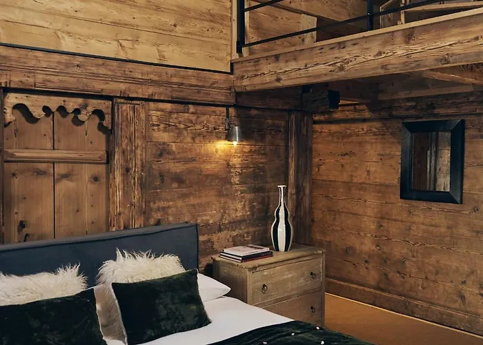 Le Lion Rouge Ружмон