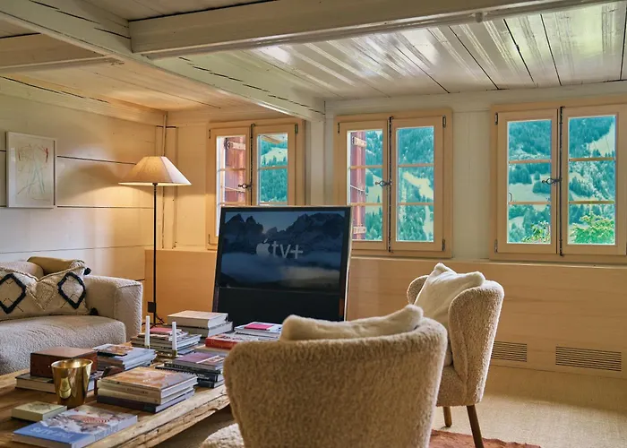 Le Lion Rouge Шале *